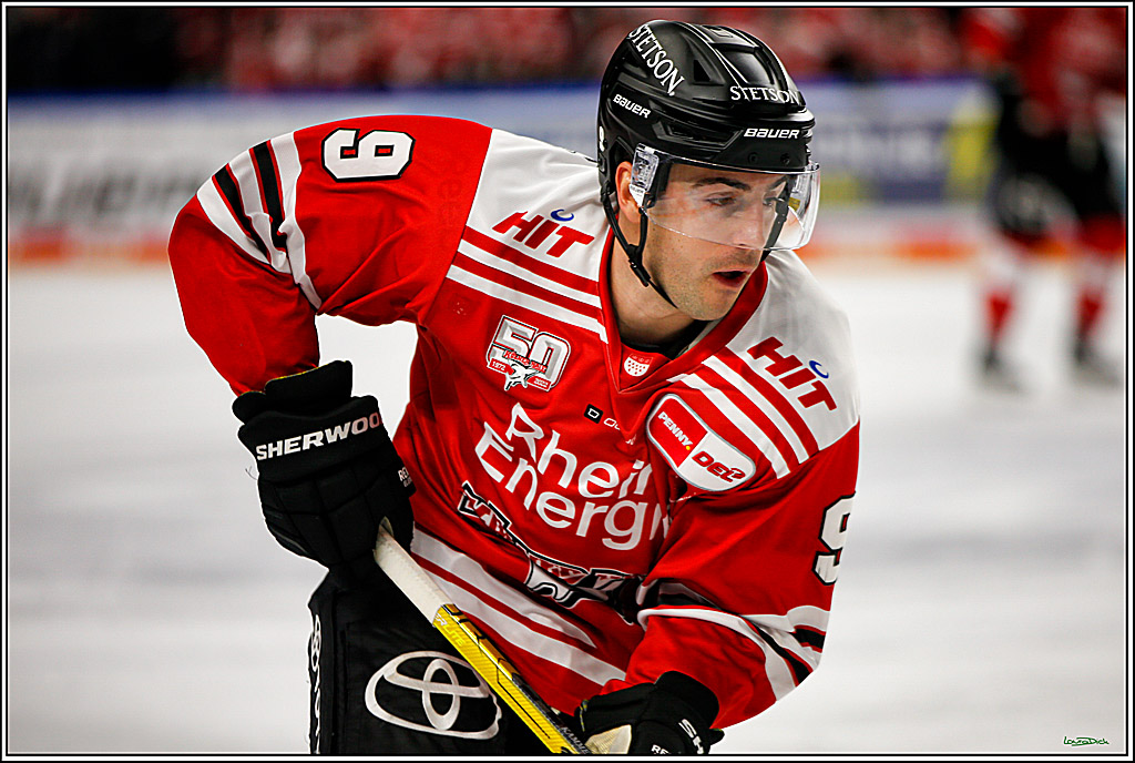 PENNY DEL; Koelner Haie- Red BUll Muenchen; Koeln, 08.11.2022